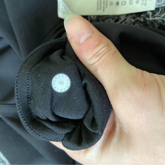 Lululemon Sweat & Repeat Tight *28"Black / Serigraph Starlight Black Multi sz 8 - Picture 7 of 10